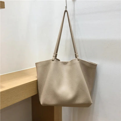 Relaxed Leather Tote Bag